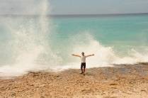 Praia no norte de Aruba, cor típica do Caribe